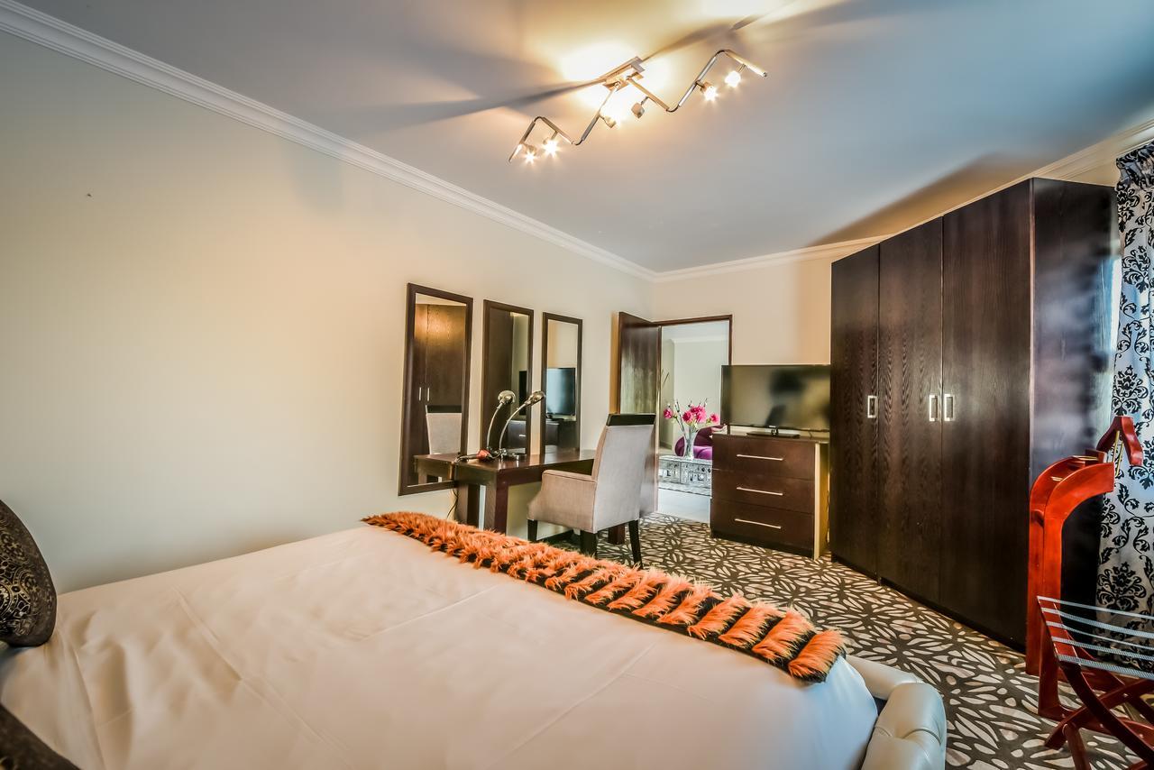 The Lakes Hotel & Conference Centre Benoni Extérieur photo